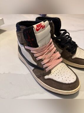 Nike Air Jordan 1 High OG Brown/White with Pink Laces
